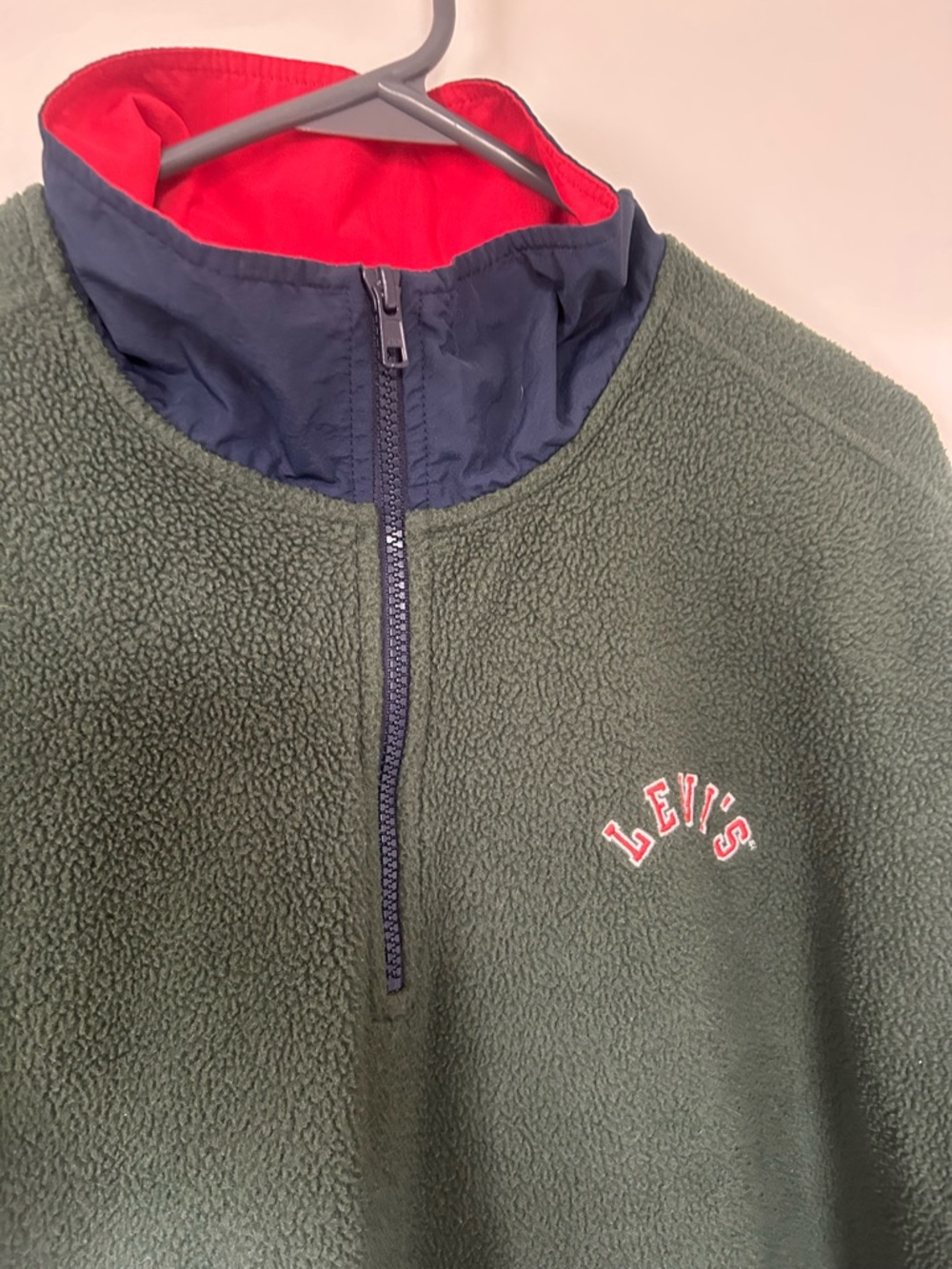 Levi's Vintage Fleece Pull-Over (XL) - Picture 3 of 7